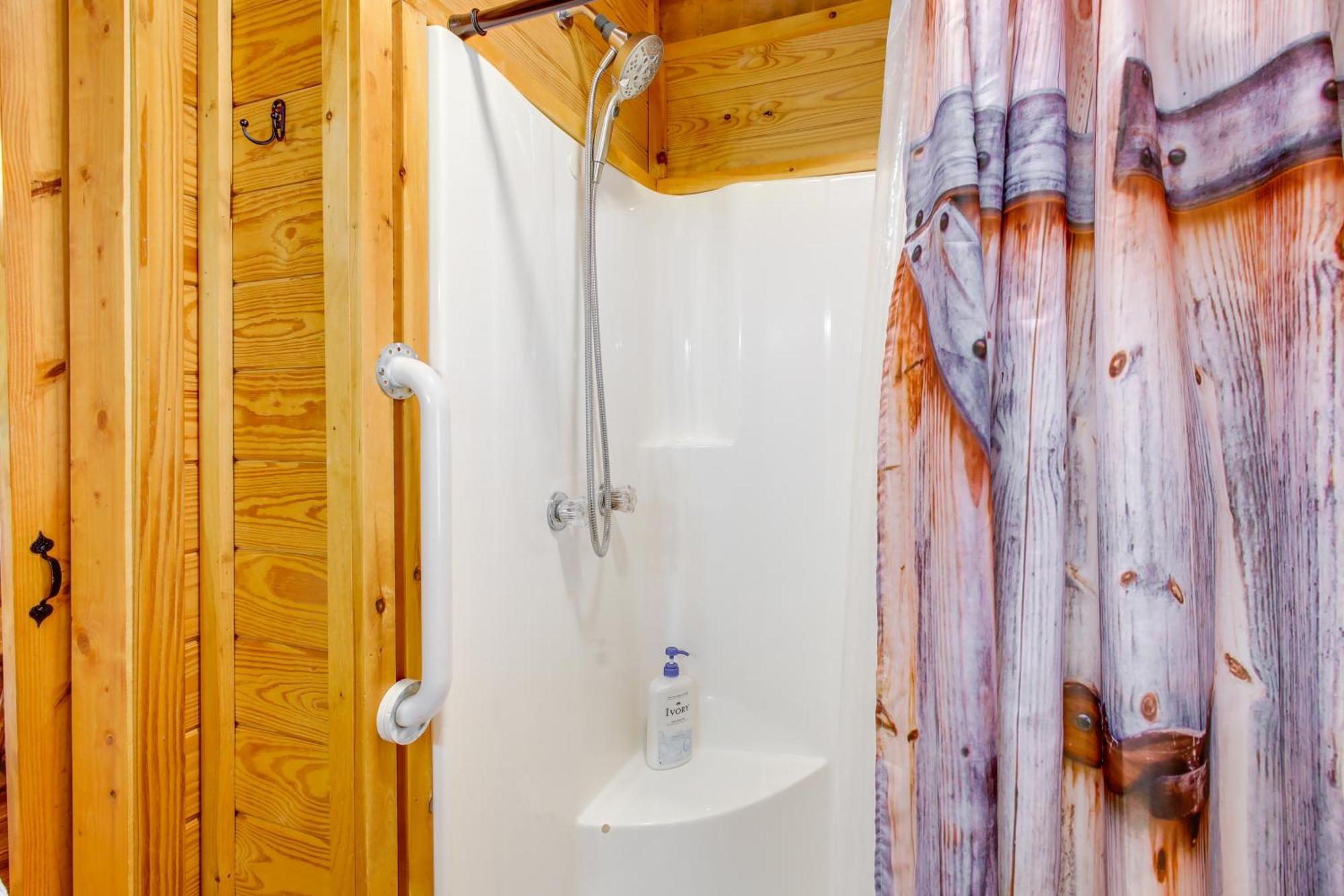 Noes Rest Wheelchair-Friendly Cherokee Lake Cabin Bean Station Exterior photo